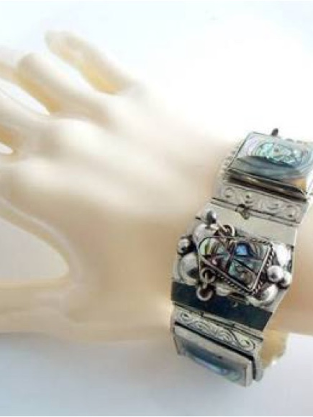 Vintage Sterling Silver Bracelet with Labradorite Abalone Iridescent Inlay - Picture 5 of 6